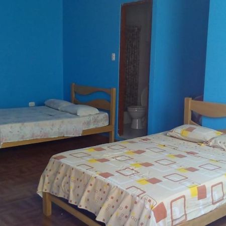 Hostal Virrey & Tours Trujillo Exteriör bild
